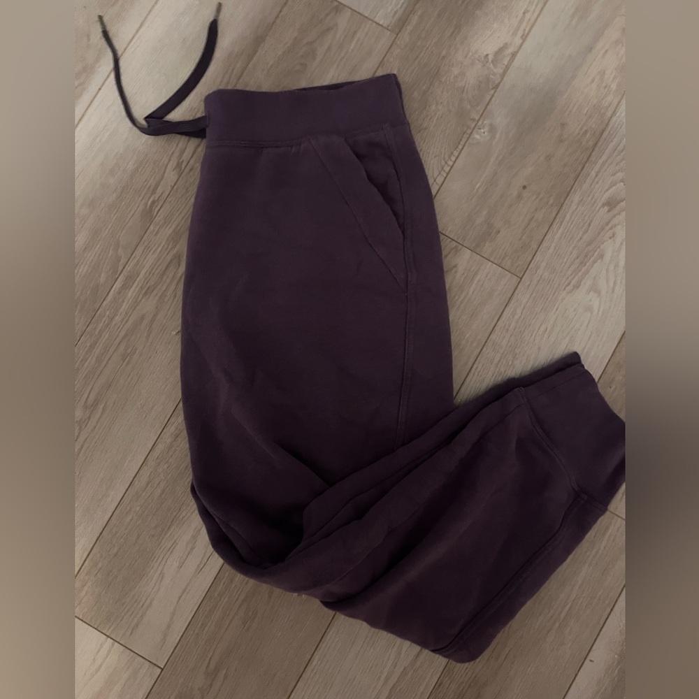 LOLE joggers